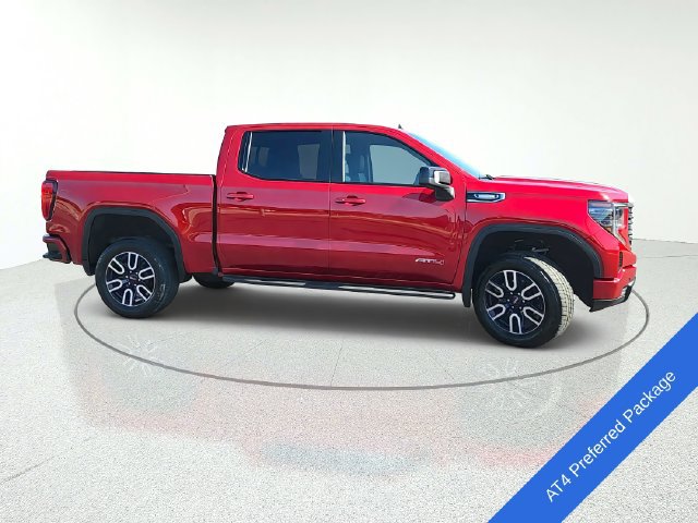Used 2025 GMC Sierra 1500 AT4 w/ AT4 Premium Package AWD/4WD image 8