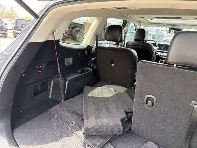 Used 2025 Kia Telluride S FWD image 32