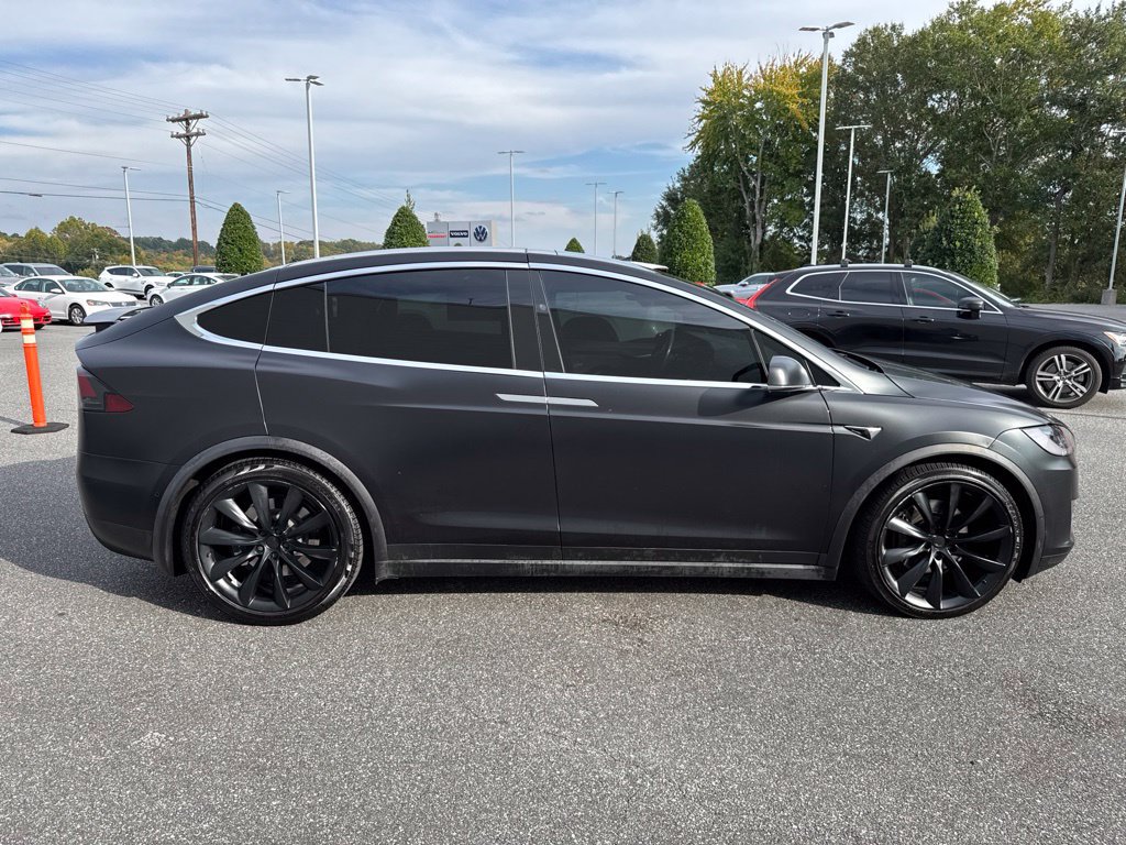 Used 2017 Tesla Model X 75D AWD/4WD image 8