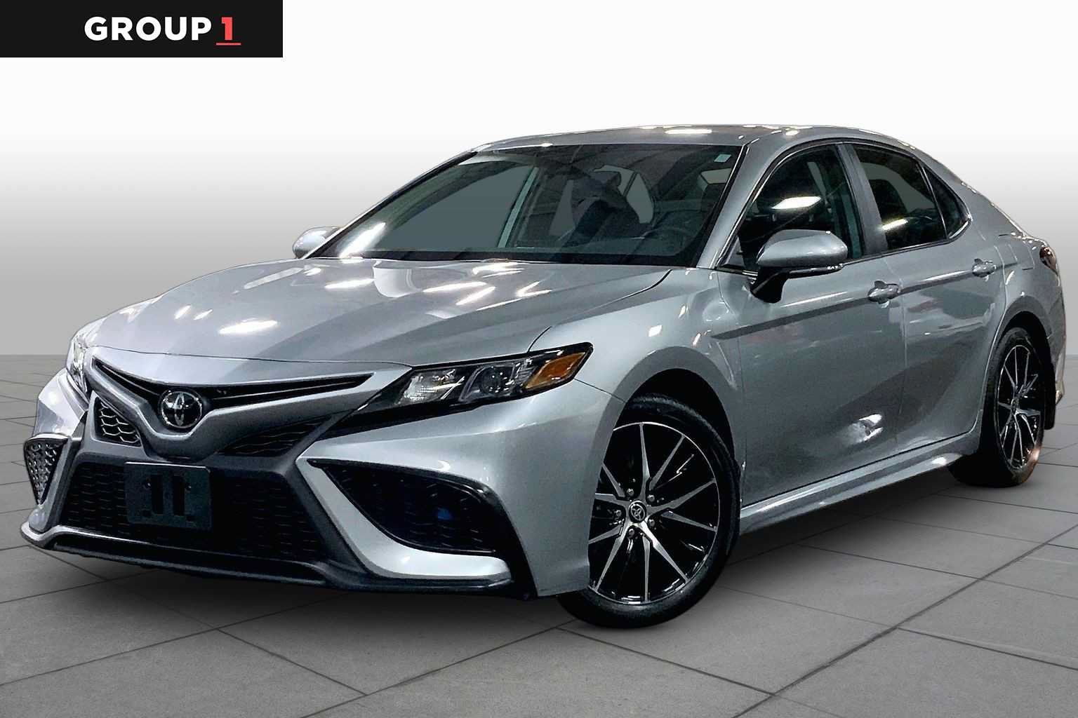 Certified 2024 Toyota Camry SE w/ Cold Weather Package AWD/4WD image 1