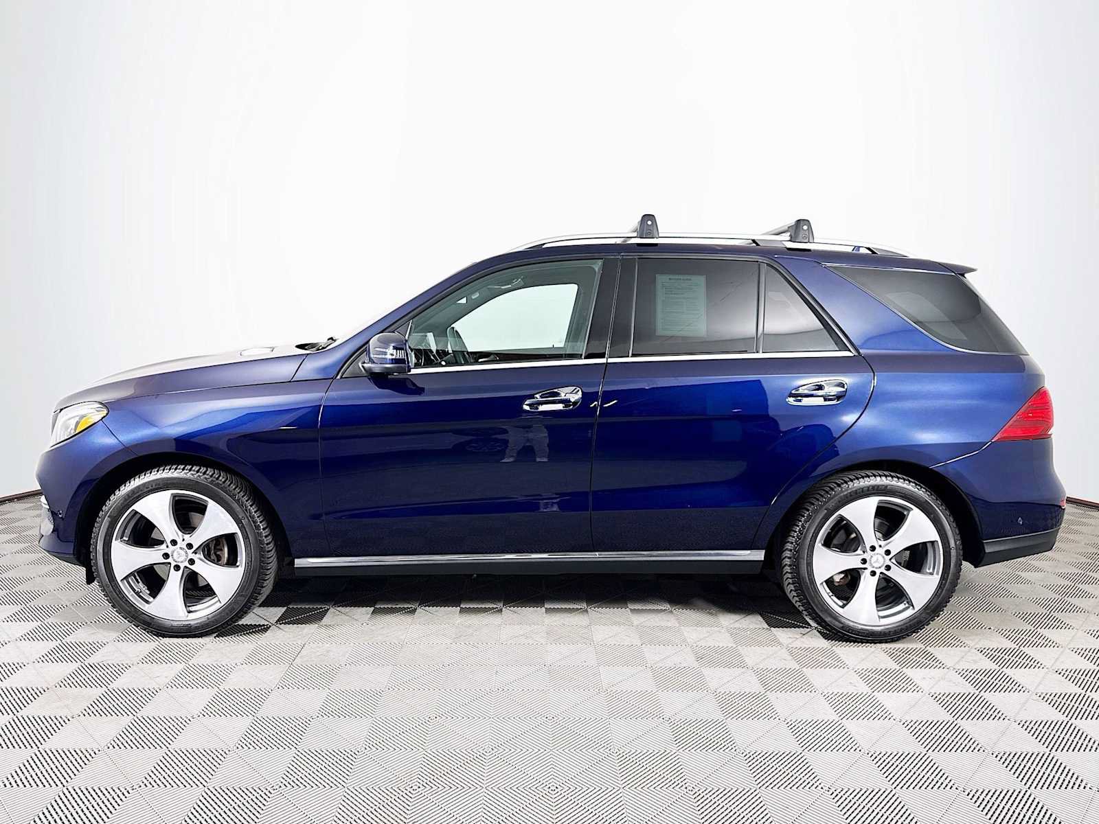 Used 2017 Mercedes-Benz GLE 350 4MATIC image 8