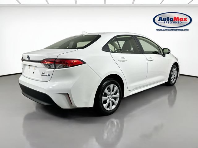 Used 2023 Toyota Corolla LE FWD image 2