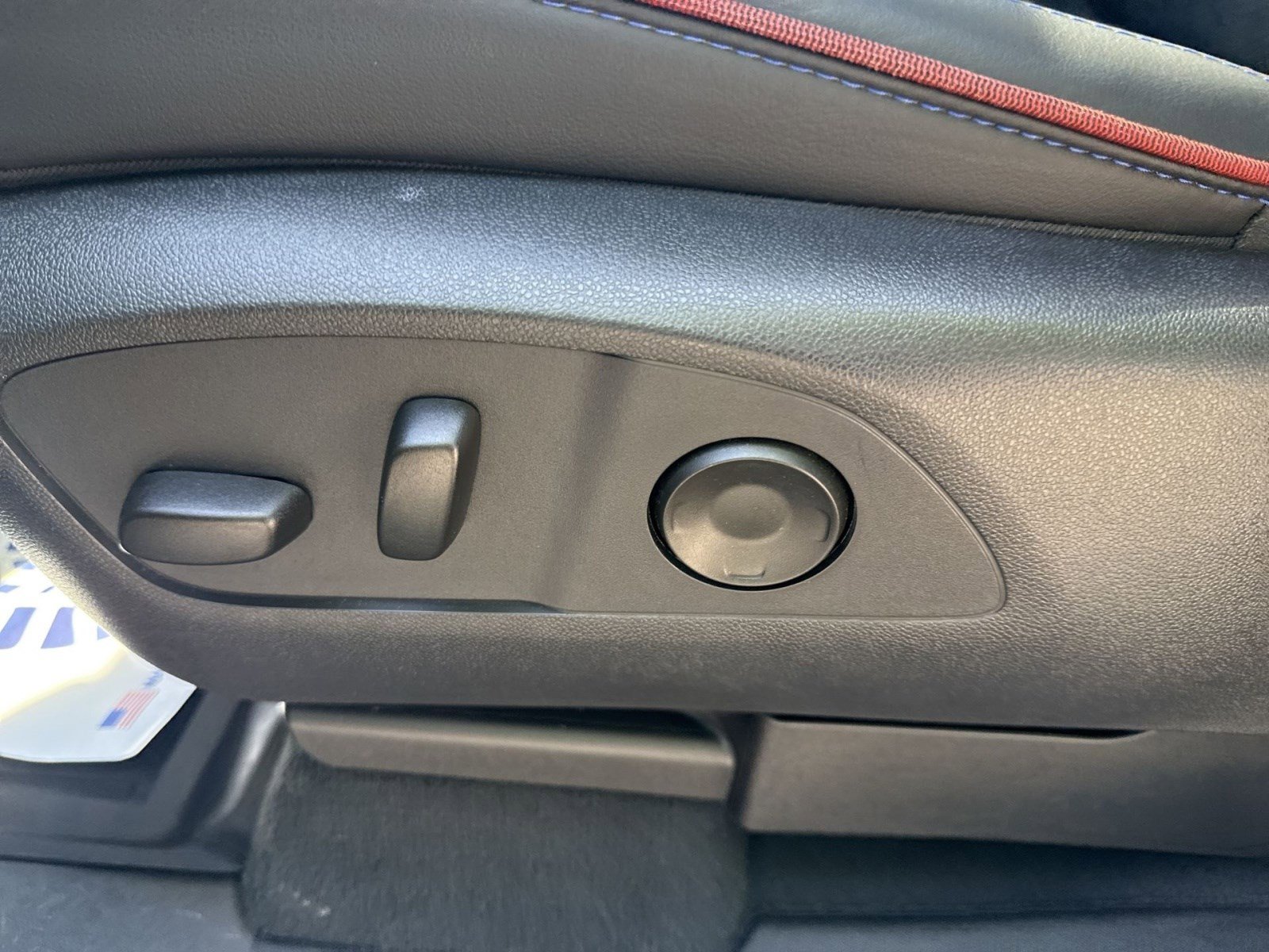 Used 2025 Chevrolet Silverado EV RST AWD/4WD image 14