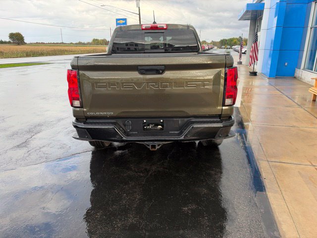 Used 2024 Chevrolet Colorado Trail Boss w/ Advanced Trailering Package AWD/4WD image 3