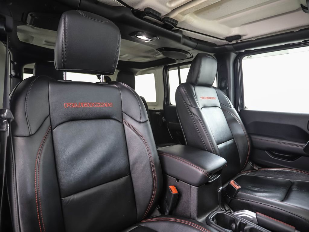 Used 2018 Jeep Wrangler Unlimited Rubicon w/ Dual Top Group image 31