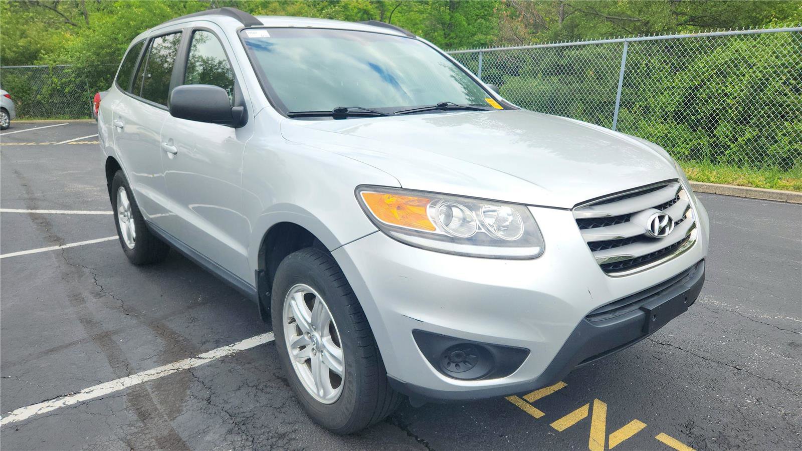 Used 2012 Hyundai Santa Fe GLS FWD image 8
