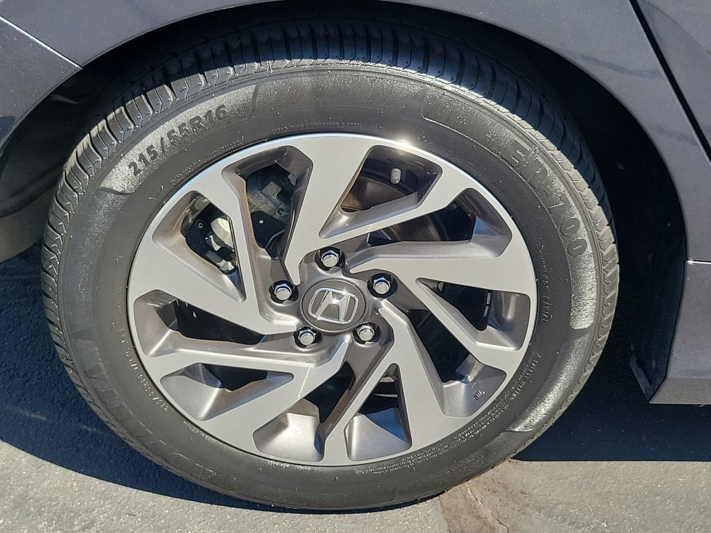 Used 2017 Honda Civic EX image 7