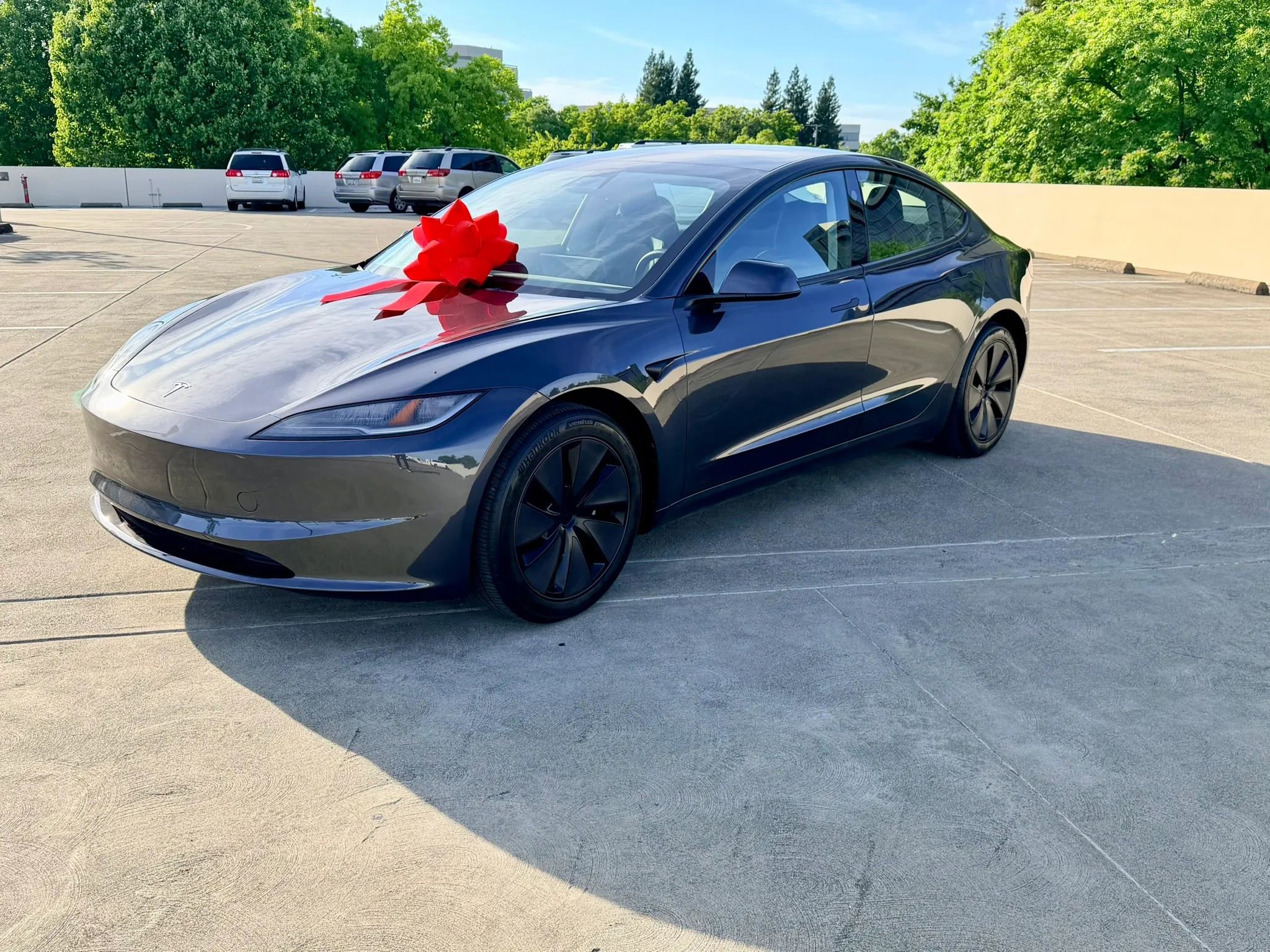 Used 2024 Tesla Model 3 Standard Range RWD image 6