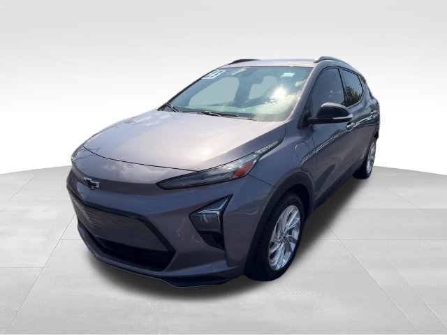 Certified 2023 Chevrolet Bolt EUV LT w/ Driver Confidence Package FWD image 2