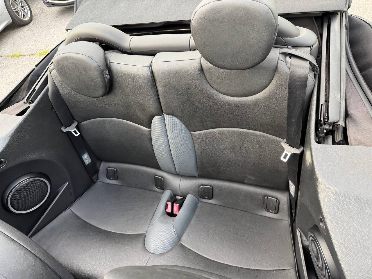 Used 2009 MINI Cooper Convertible FWD image 12