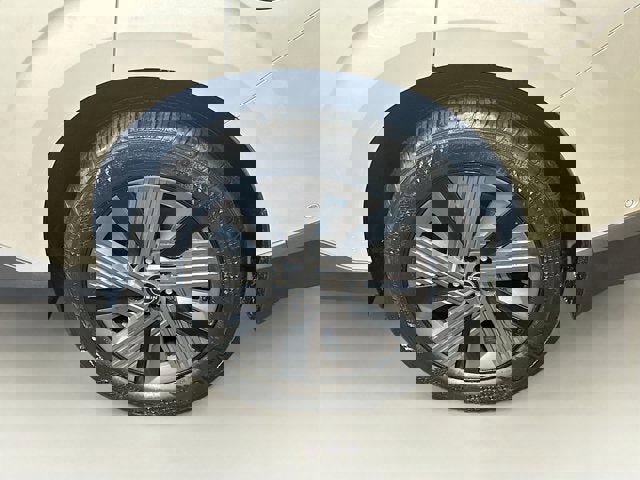 New 2025 Nissan Murano SL image 9