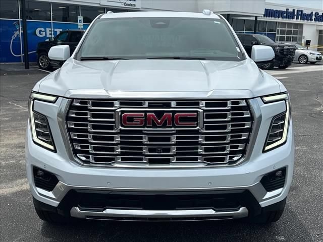 New 2026 GMC Yukon Denali w/ Denali Reserve Package AWD/4WD image 4