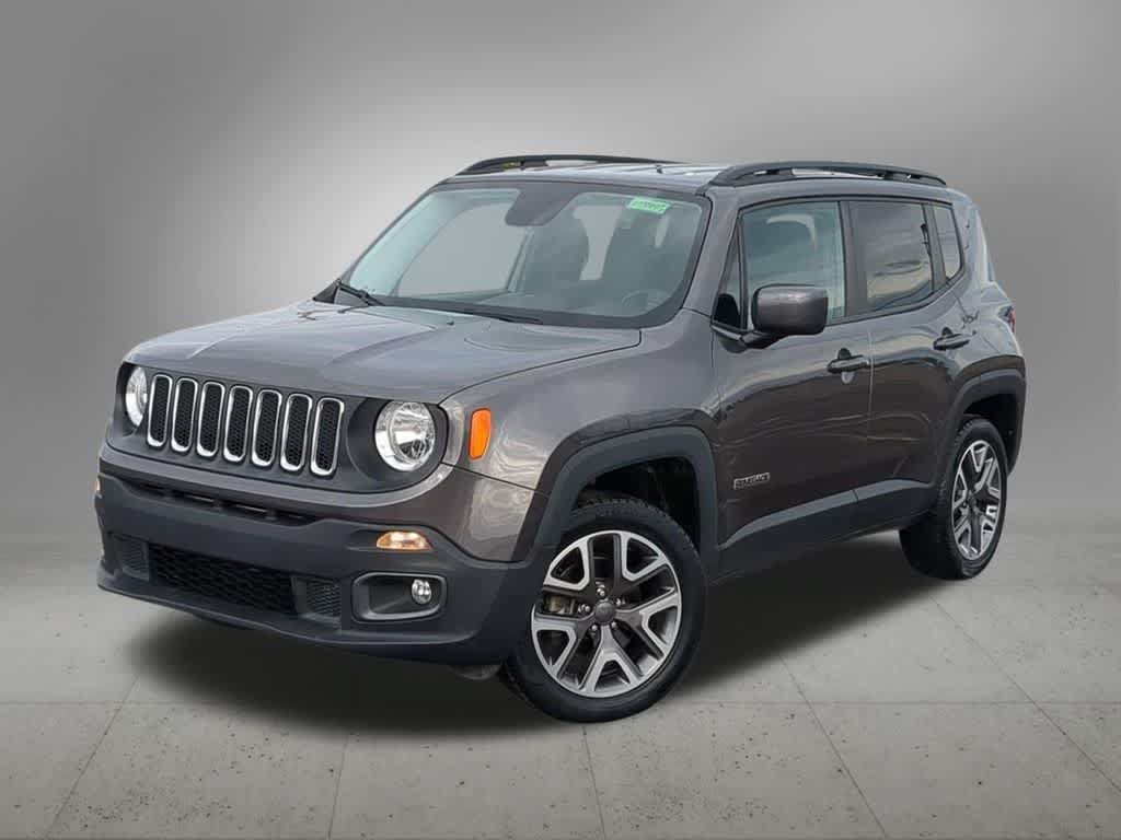Used 2017 Jeep Renegade Latitude w/ Cold Weather Group AWD/4WD image 1