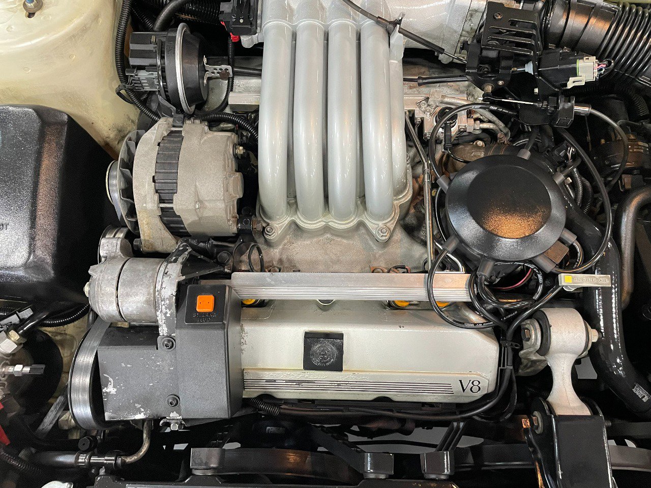 Used 1989 Cadillac Allante image 15