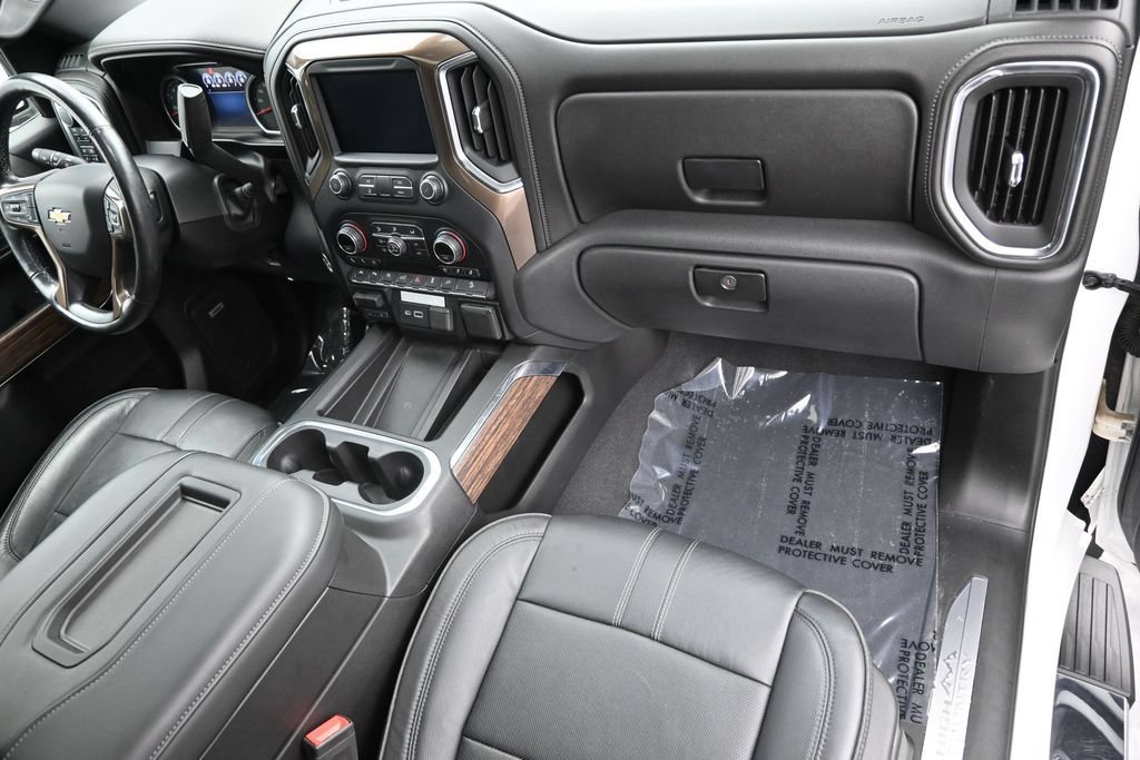 Used 2019 Chevrolet Silverado 1500 High Country w/ Technology Package AWD/4WD image 37