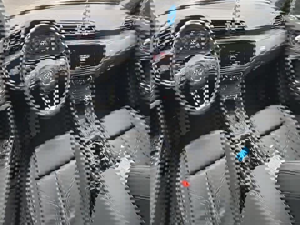 Used 2023 Audi Q3 2.0T Premium w/ Black Optic Sport Package image 7