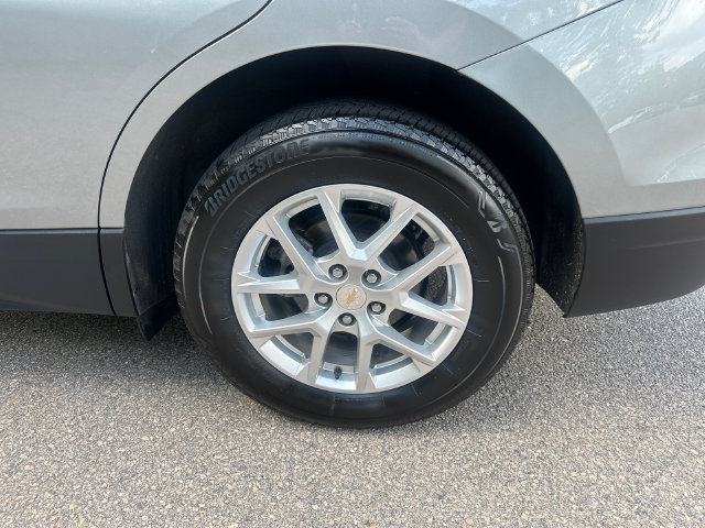 Used 2024 Chevrolet Equinox LT AWD/4WD image 15