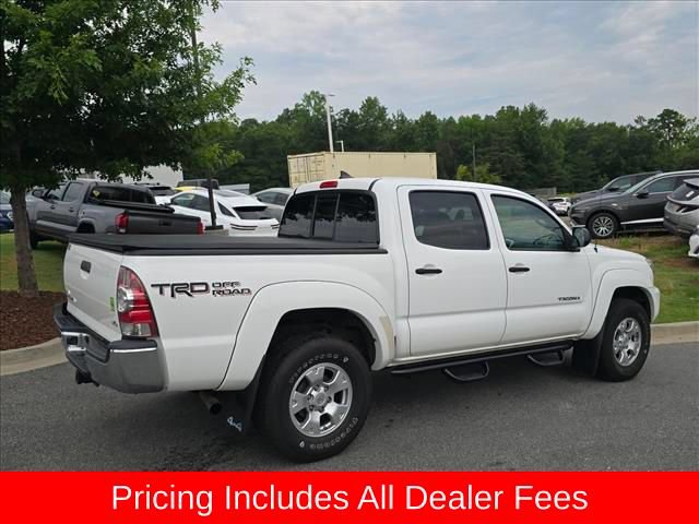 Used 2015 Toyota Tacoma 4x4 Double Cab w/ TRD Off-Road Package image 3