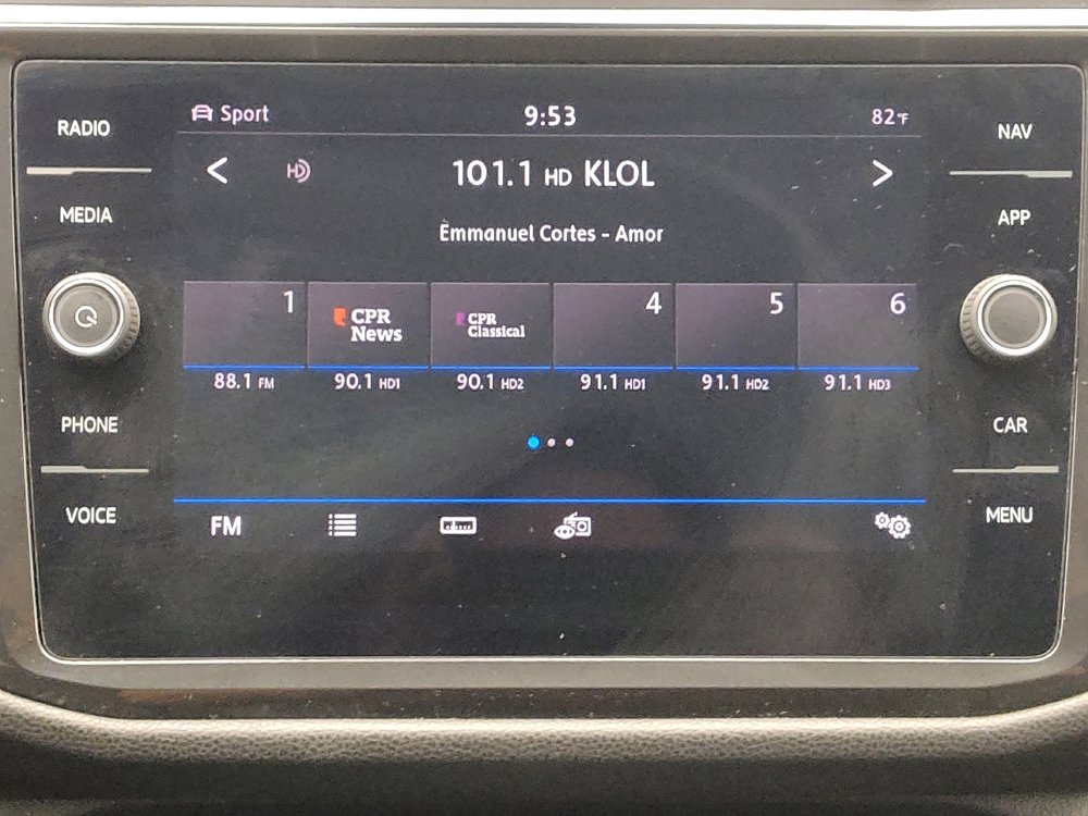 Used 2019 Volkswagen Tiguan SEL Premium image 25