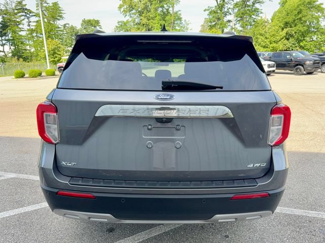 Used 2022 Ford Explorer XLT AWD/4WD image 5