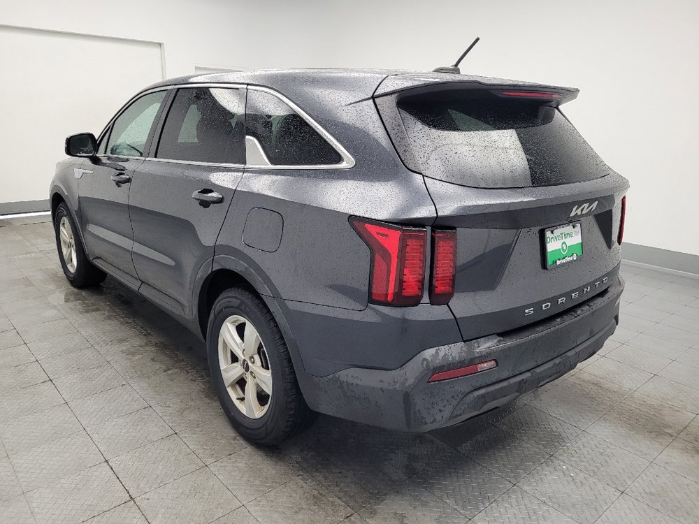 Used 2022 Kia Sorento LX FWD image 5
