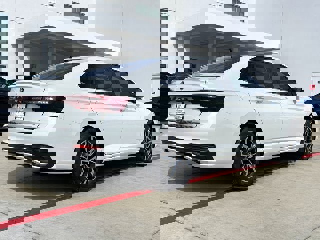 New 2025 Volkswagen Jetta SE image 10