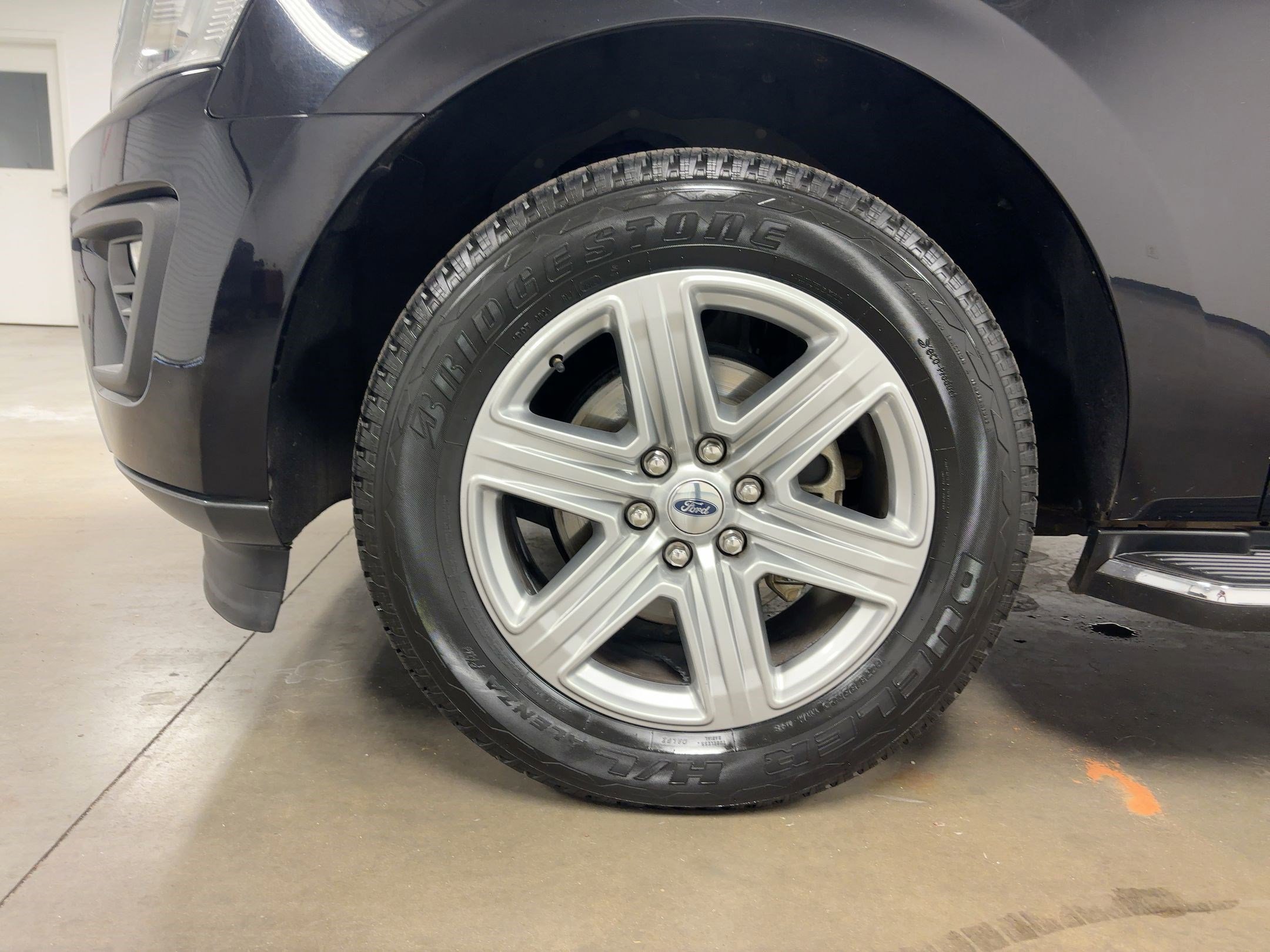 Used 2019 Ford Expedition Max XLT w/ Equipment Group 202A image 10