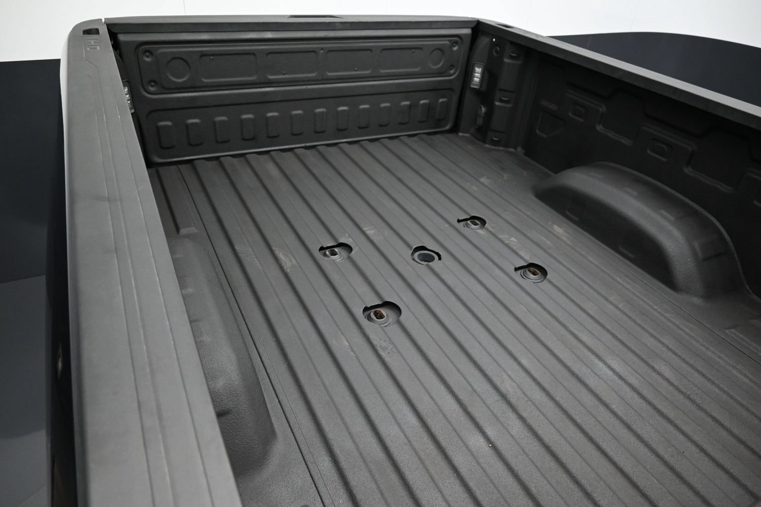Used 2024 Chevrolet Silverado 2500 LT AWD/4WD image 46