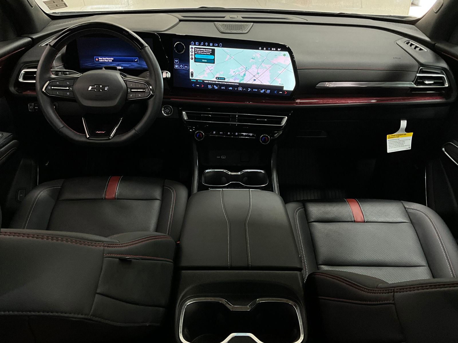 Used 2024 Chevrolet Traverse RS image 15