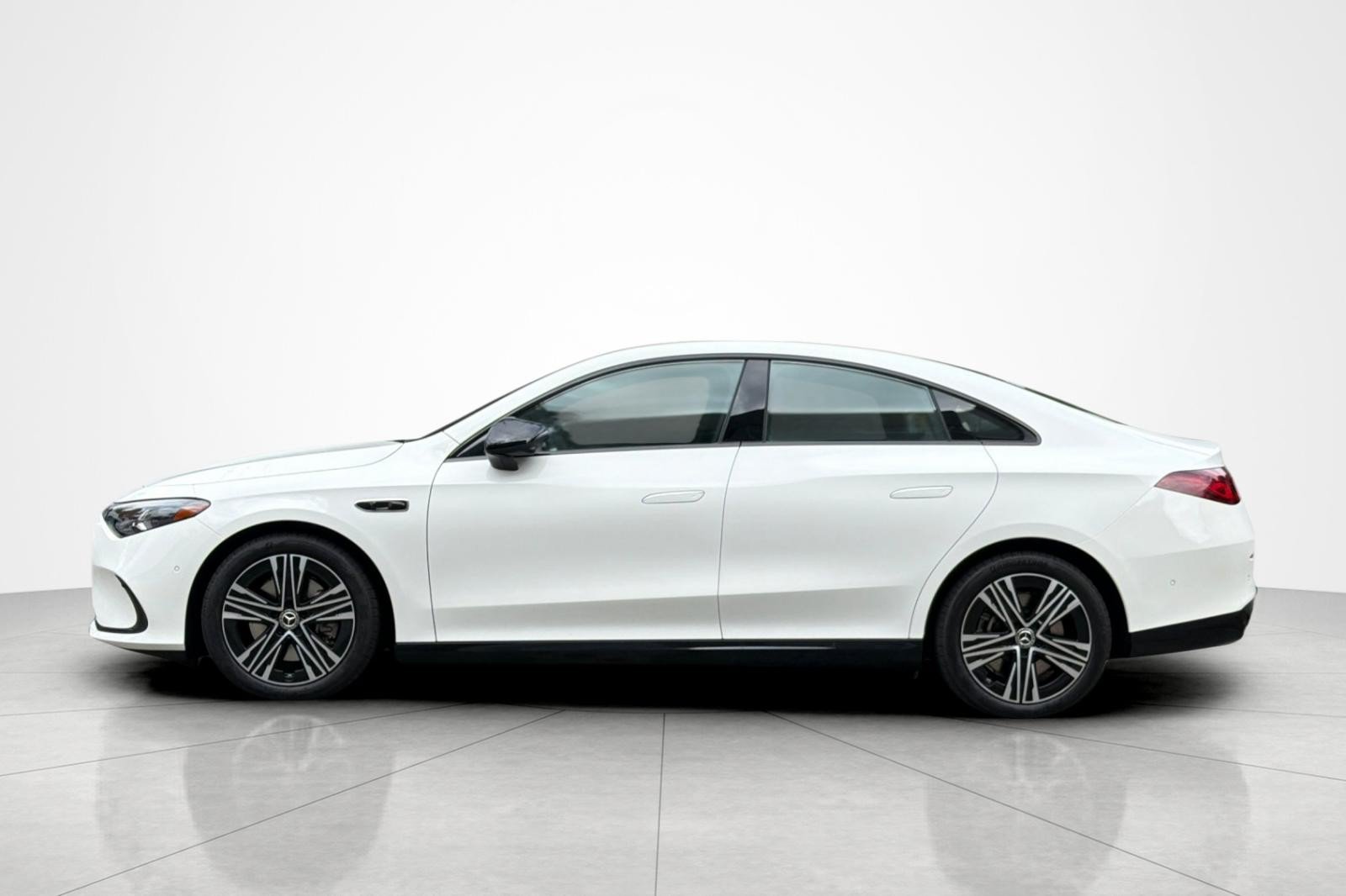 New 2027 Mercedes-Benz CLA 250+ image 2