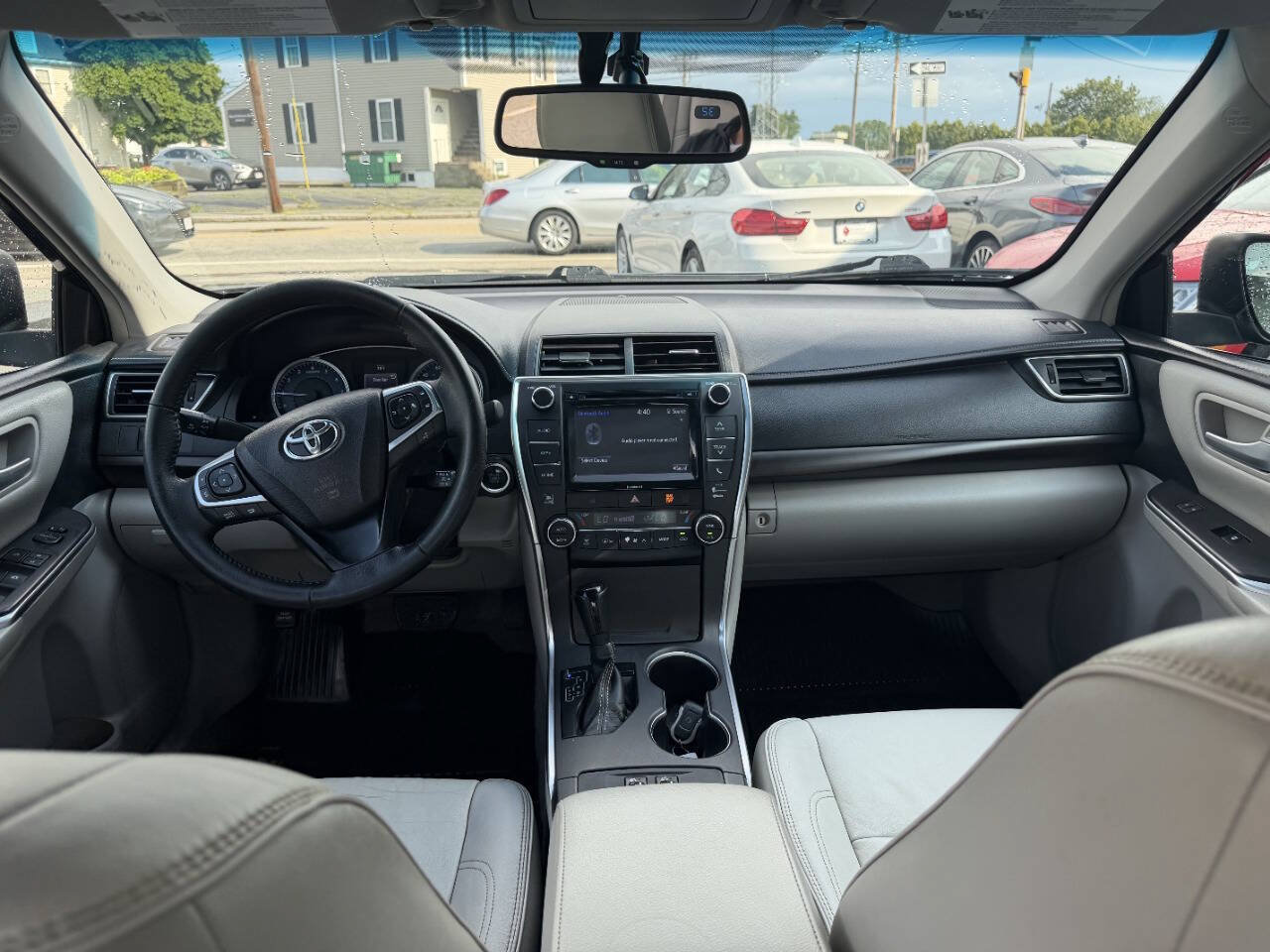 Used 2017 Toyota Camry XLE w/ Convenience Package FWD image 22