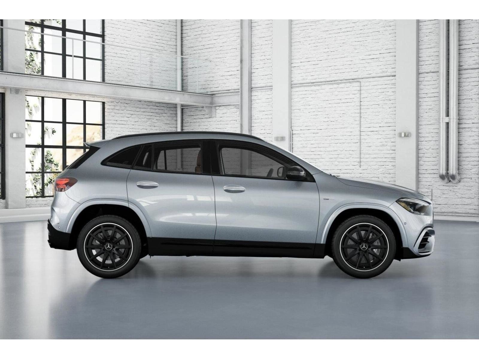 New 2026 Mercedes-Benz GLA 35 AMG 4MATIC image 16