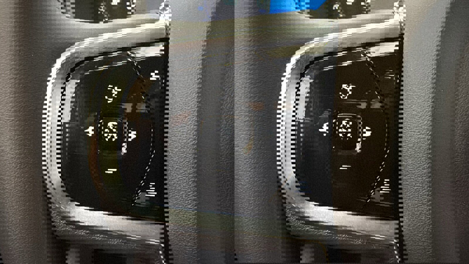 Used 2024 Volvo XC90 B6 Plus w/ Protection Package Premier image 13