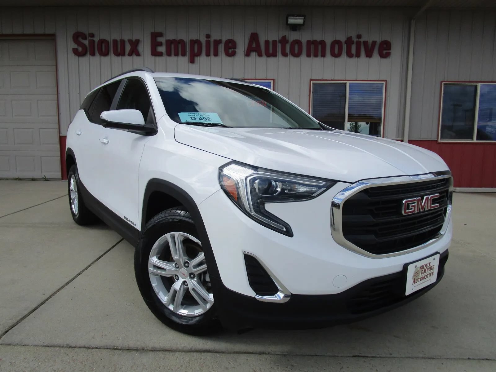 Used 2021 GMC Terrain SLE w/ Driver Convenience Package