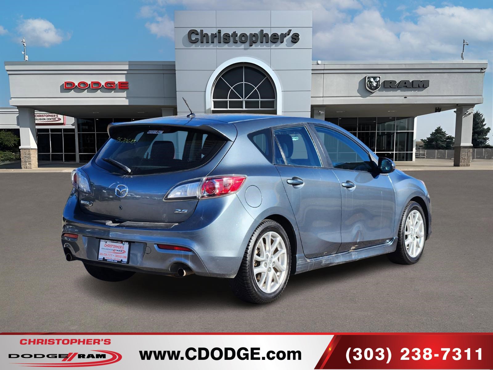 Used 2012 MAZDA MAZDA3 s Touring image 3