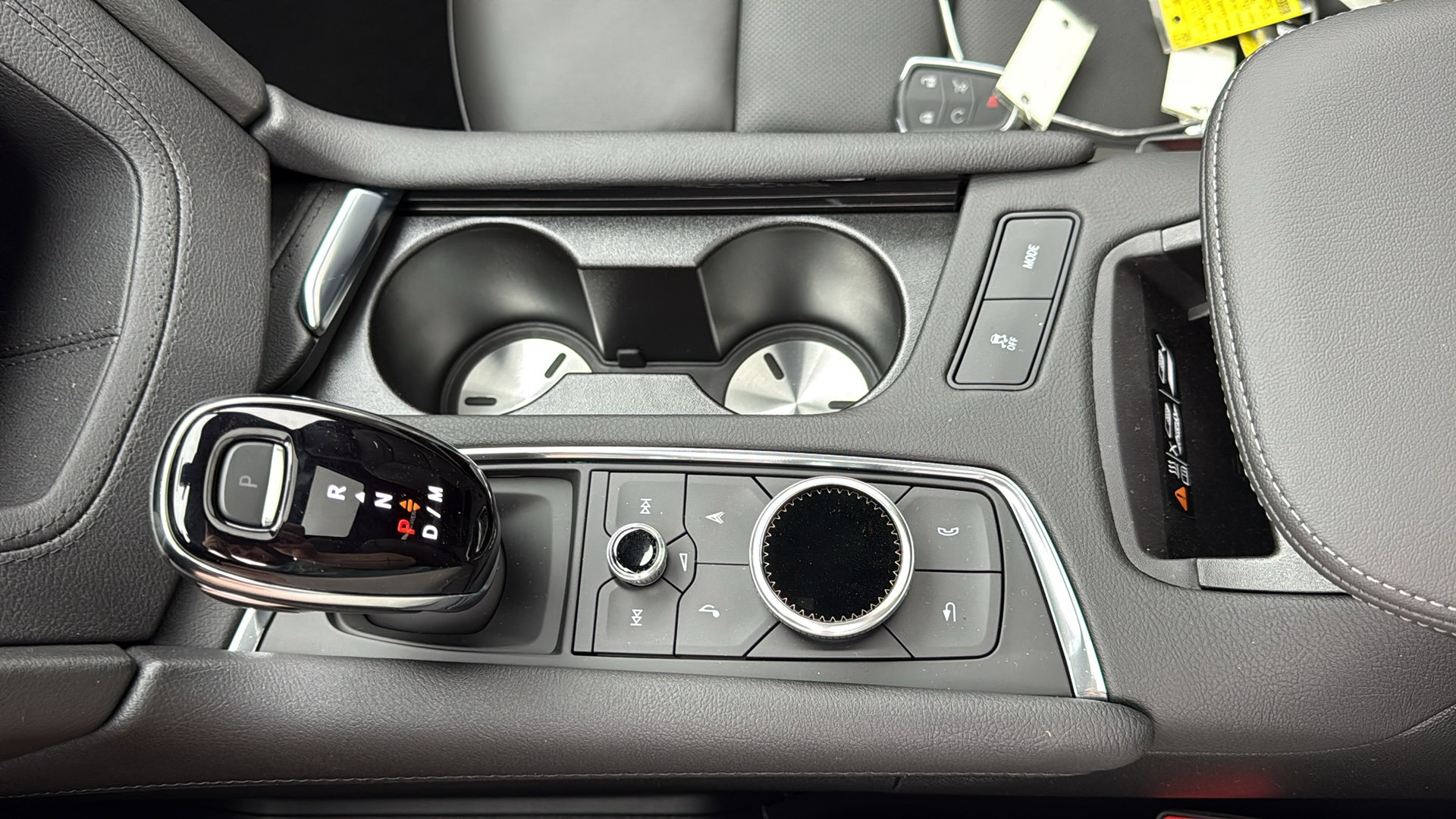 New 2026 Cadillac XT5 Premium Luxury w/ LPO, Floor Liner Package image 25