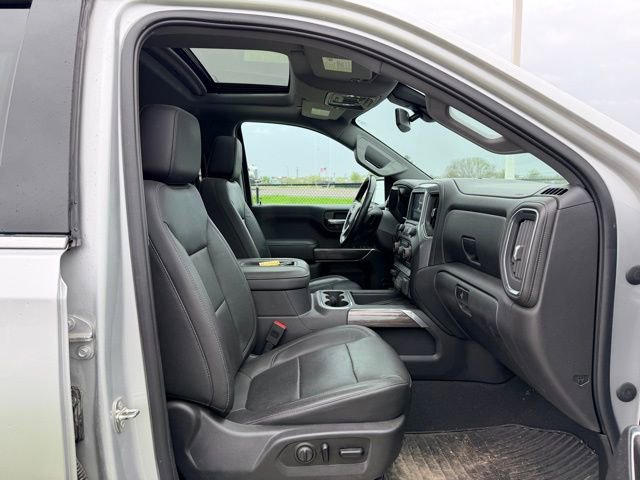 Used 2019 Chevrolet Silverado 1500 LTZ w/ LTZ Premium Package AWD/4WD image 11