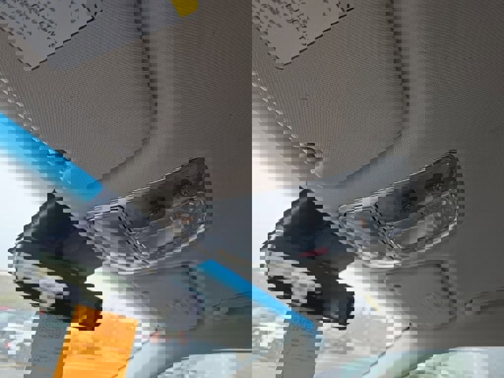 Used 2025 Genesis GV70 2.5T image 25