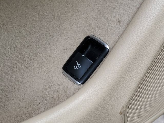 Used 2015 Mercedes-Benz C 250 Coupe image 11