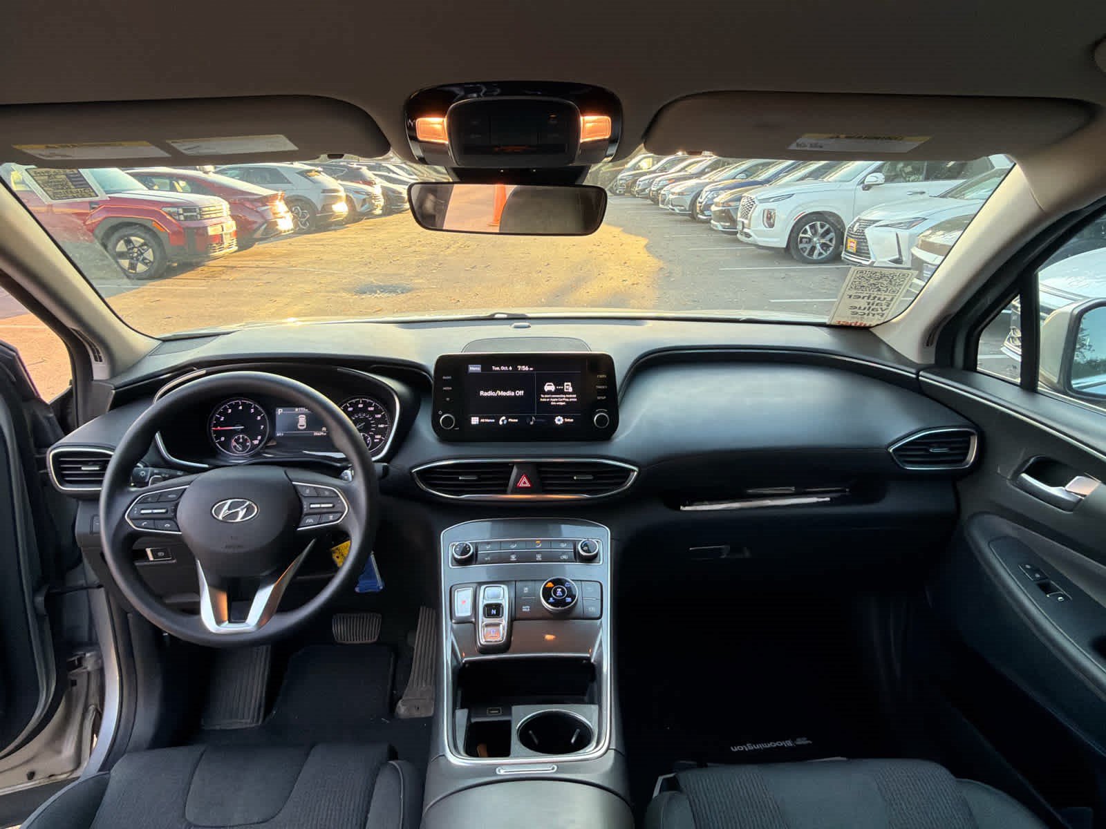 Used 2023 Hyundai Santa Fe SE w/ Cargo Package AWD/4WD image 7