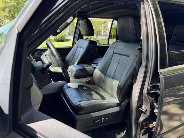 Used 2017 Ford Expedition EL Limited w/ Equipment Group 301A AWD/4WD image 20