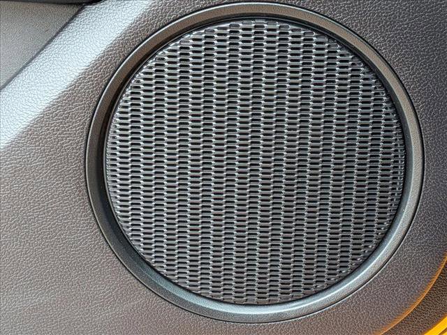 Used 2019 Ford Mustang Shelby GT350 w/ Technology Package image 14