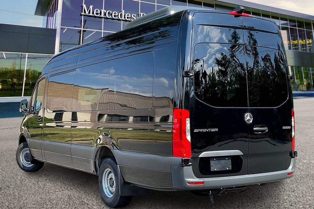 New 2025 Mercedes-Benz Sprinter 3500 image 3