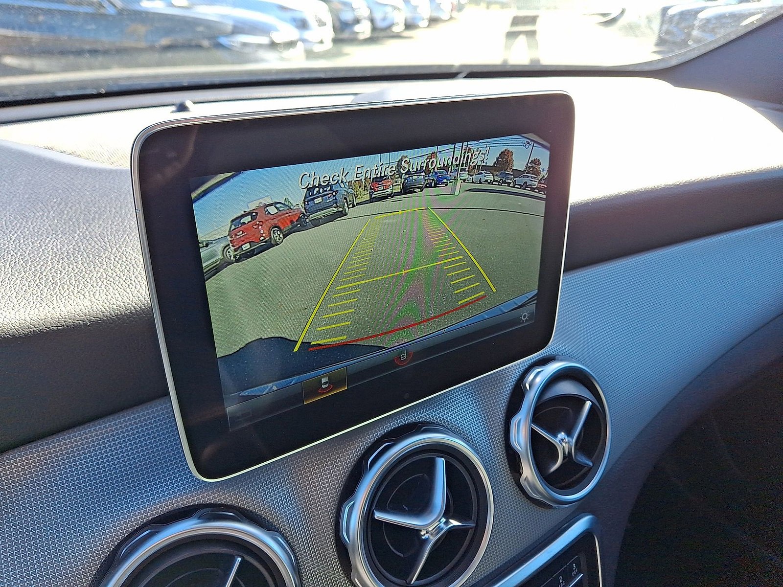 Used 2020 Mercedes-Benz GLA 250 GLA 250 w/ Premium Package image 21