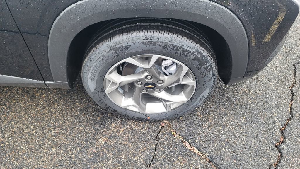 New 2026 Chevrolet Trax LT image 15