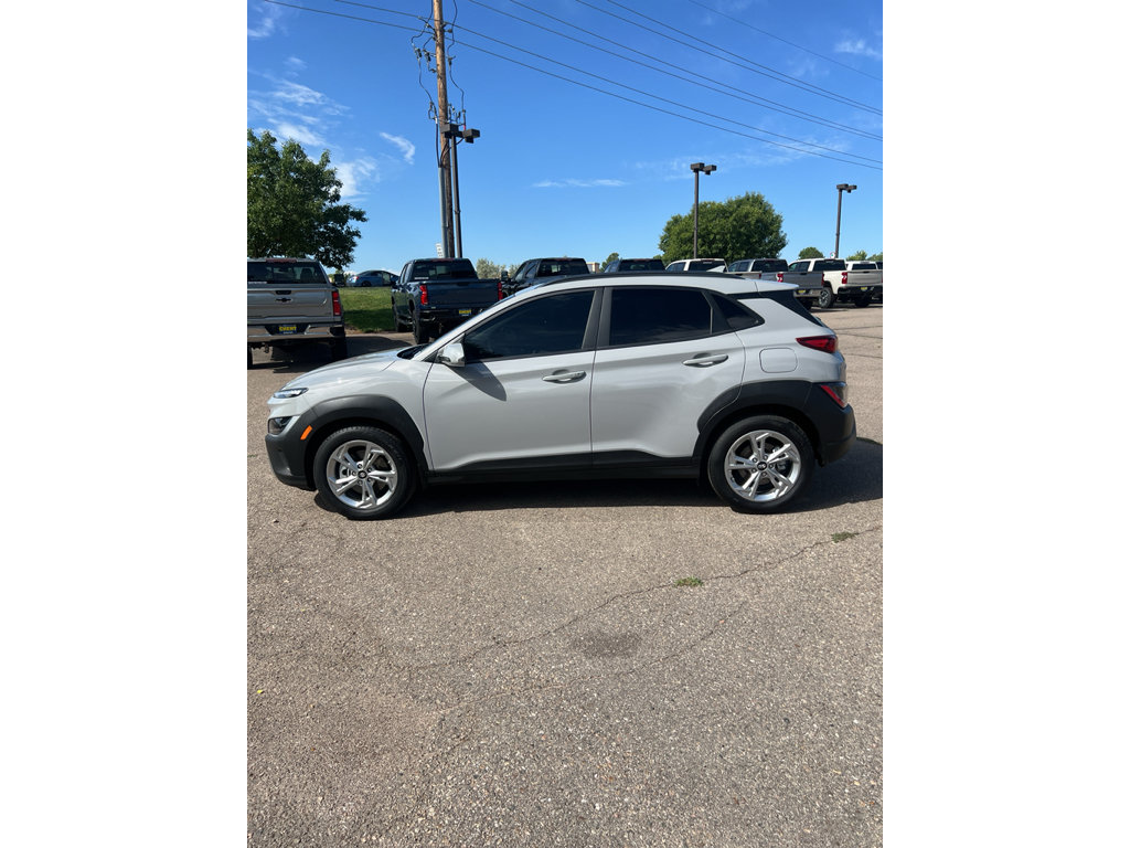 Used 2022 Hyundai Kona SEL w/ Convenience Package AWD/4WD image 11