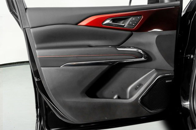 Used 2026 Chevrolet Traverse RS image 45