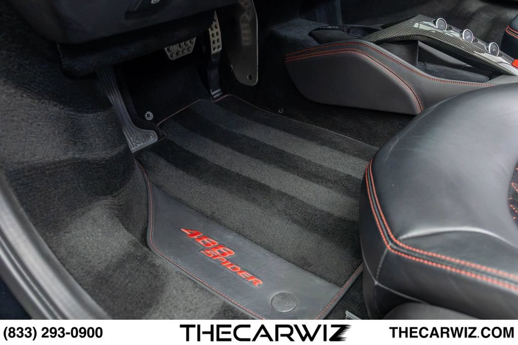 Used 2019 Ferrari 488 Spider RWD image 41