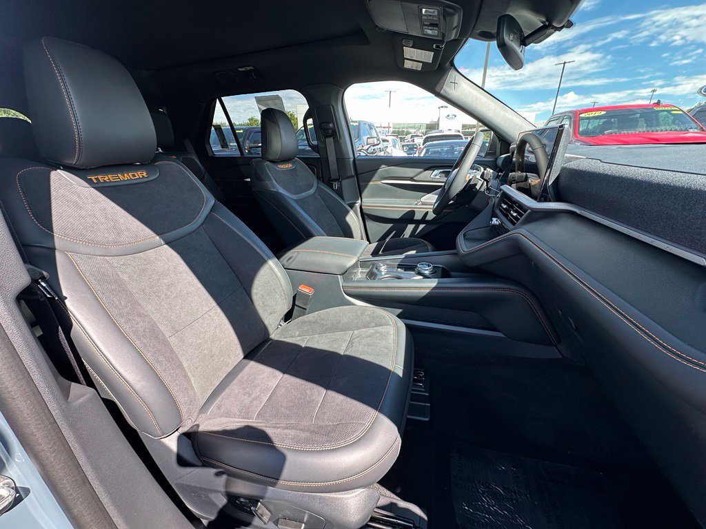 New 2026 Ford Explorer Tremor w/ Tremor Ultimate Package AWD/4WD image 23