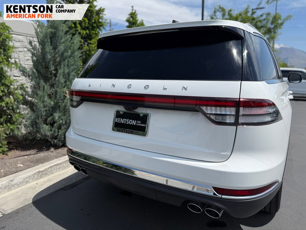 Used 2025 Lincoln Aviator Reserve w/ Illumination Package AWD/4WD image 40